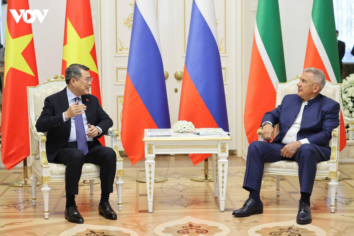 thu tuong le minh hung gap nguoi dung dau cong hoa tatarstan r.n minnikhanov hinh anh 3