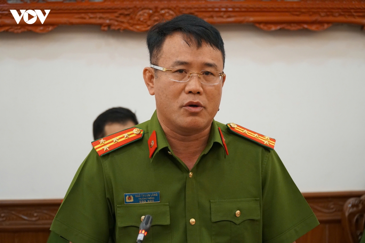 Dau long hang tram nguoi tre sa vao duong day lua dao ky nghi duong hinh anh 3