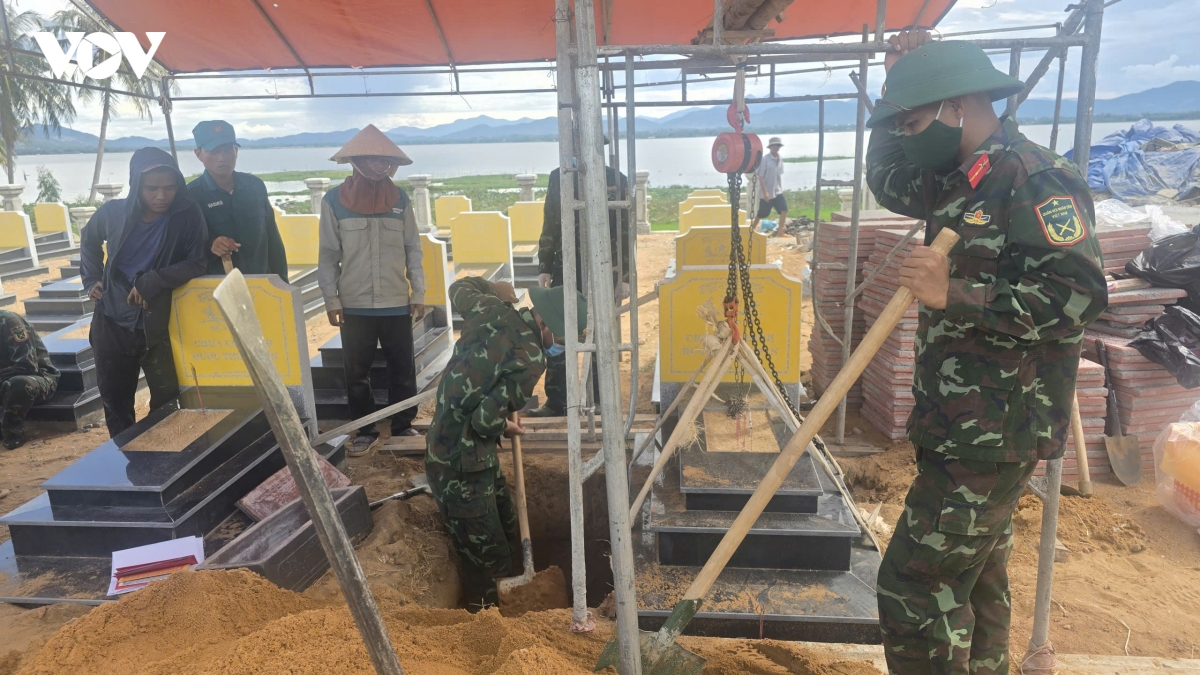 hai_cot_anh_1.jpg