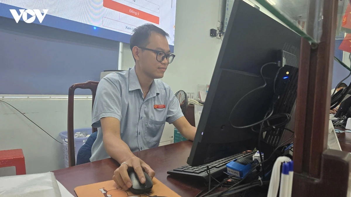 sang kien trong van hanh chinh quyen hai cap o tp.hcm hinh anh 3