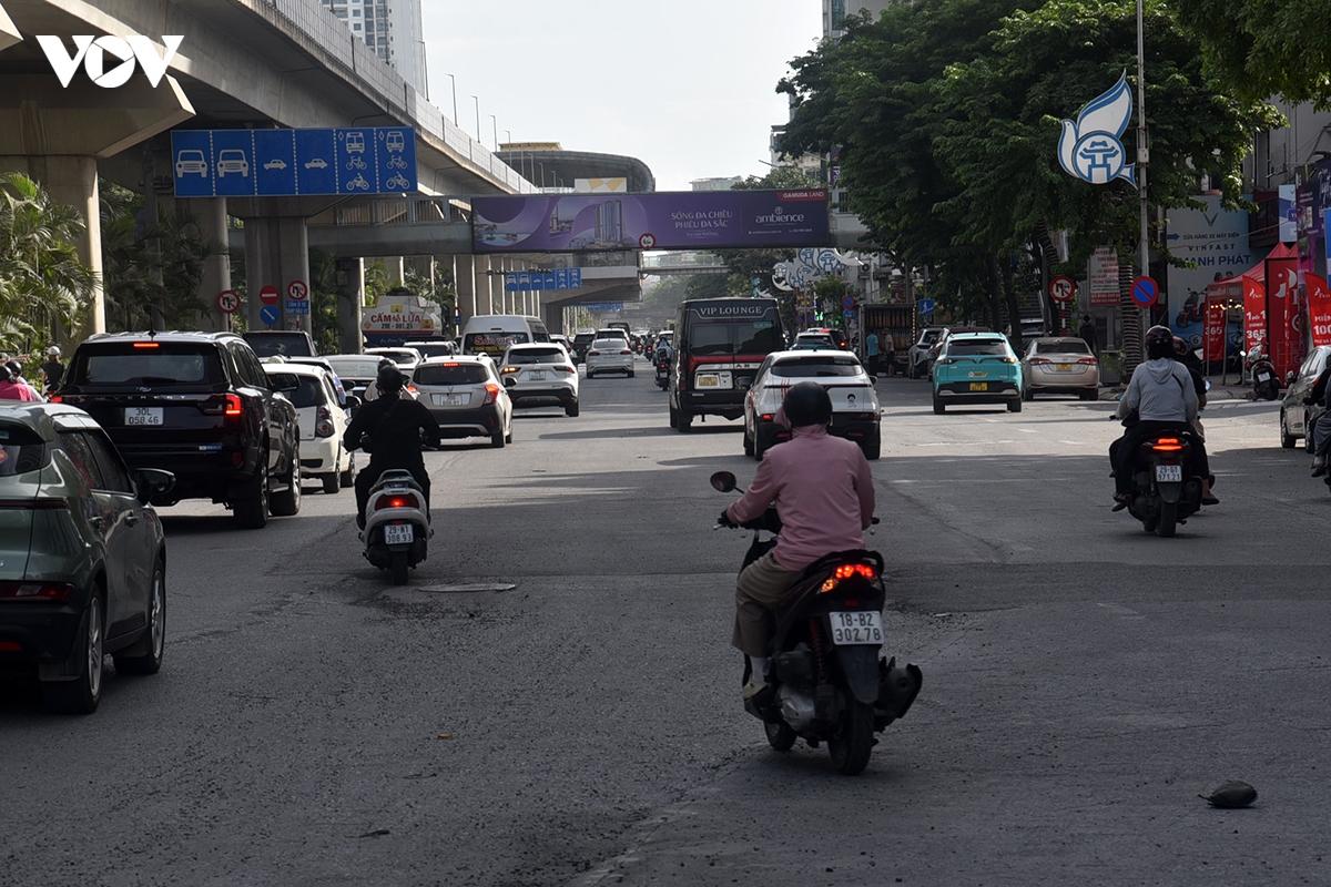 ha noi hoan tra mat duong sau du an chong ngap nhieu go ghe, nham nho mat an toan hinh anh 8