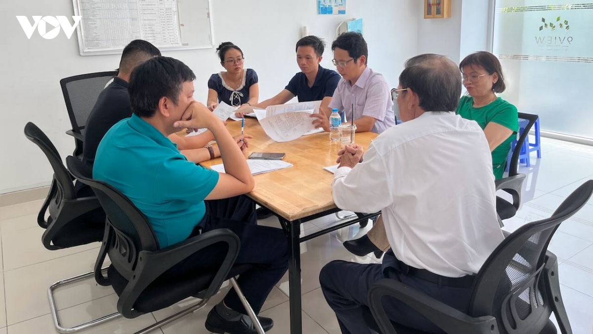 hang ngan ho dan tp.hcm ngong go vuong so hong hinh anh 1