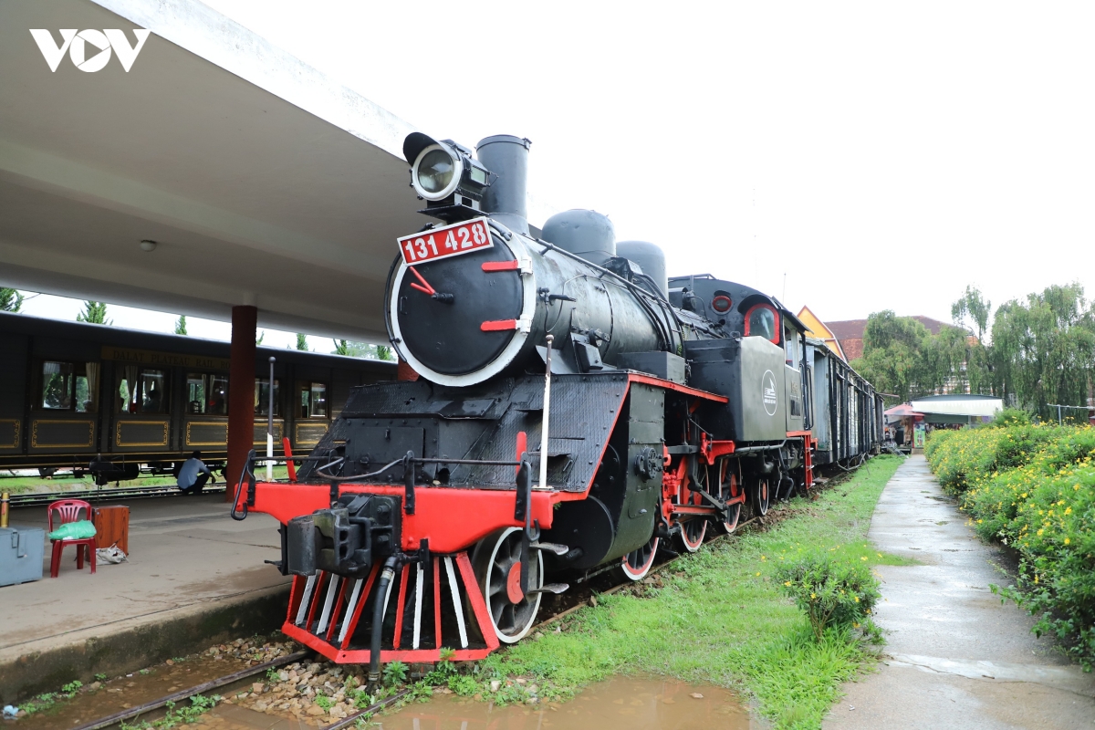 ga Da lat va ky uc ve tuyen duong sat rang cua kieu thuy si huyen thoai hinh anh 13