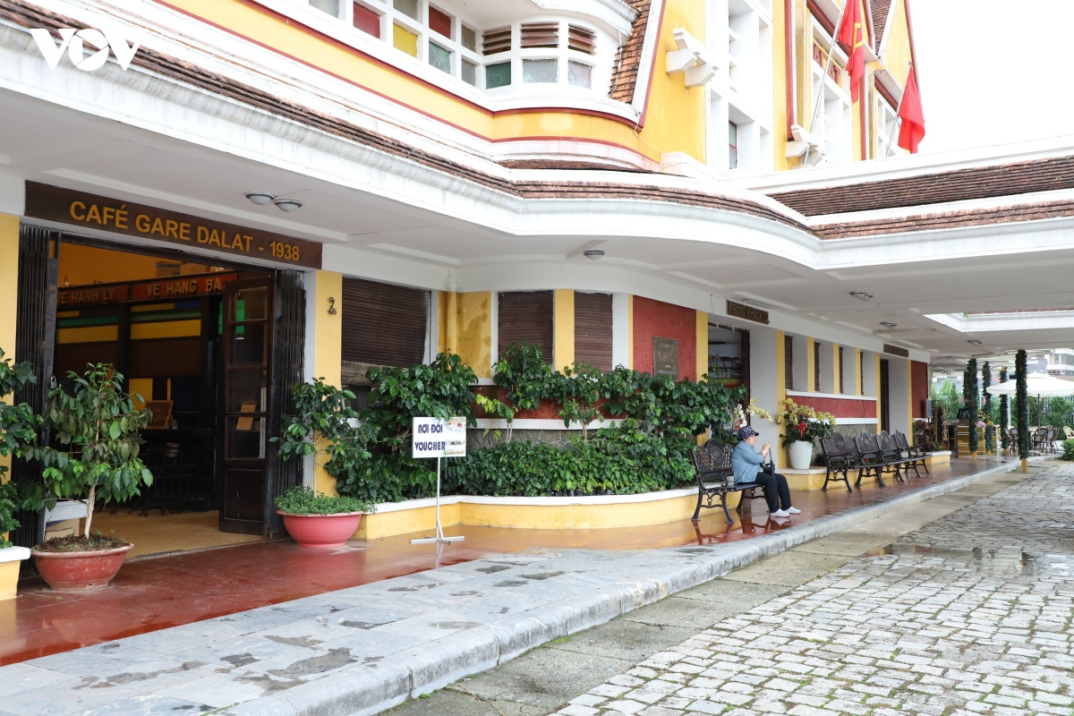 ga Da lat va ky uc ve tuyen duong sat rang cua kieu thuy si huyen thoai hinh anh 6