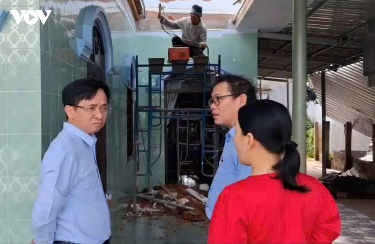 ho tro cac gia dinh bi thiet hai do loc xoay o lam Dong hinh anh 1