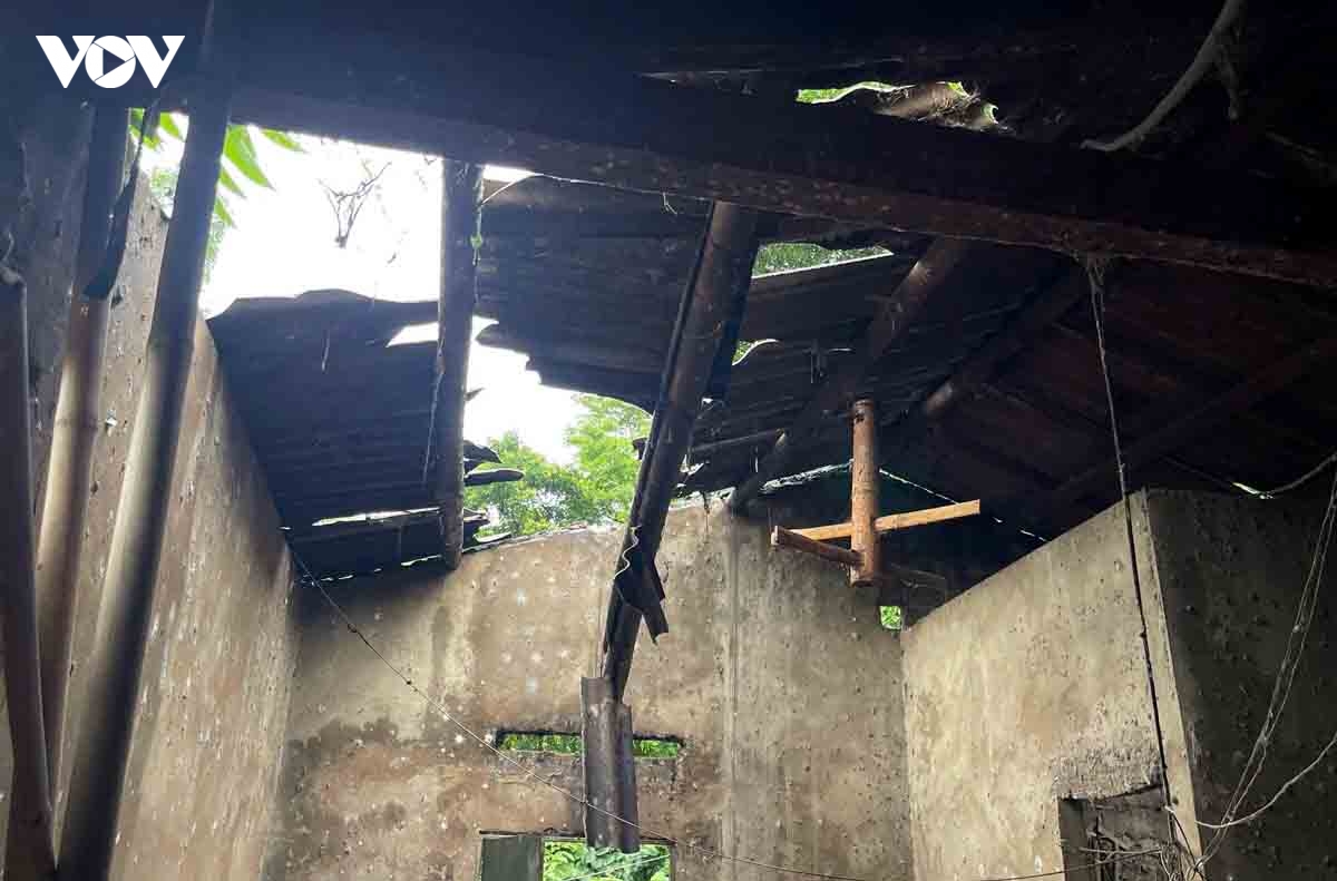 bien phong lai chau ho tro nguoi dan khac phuc hau qua mua giong, sat lo hinh anh 2