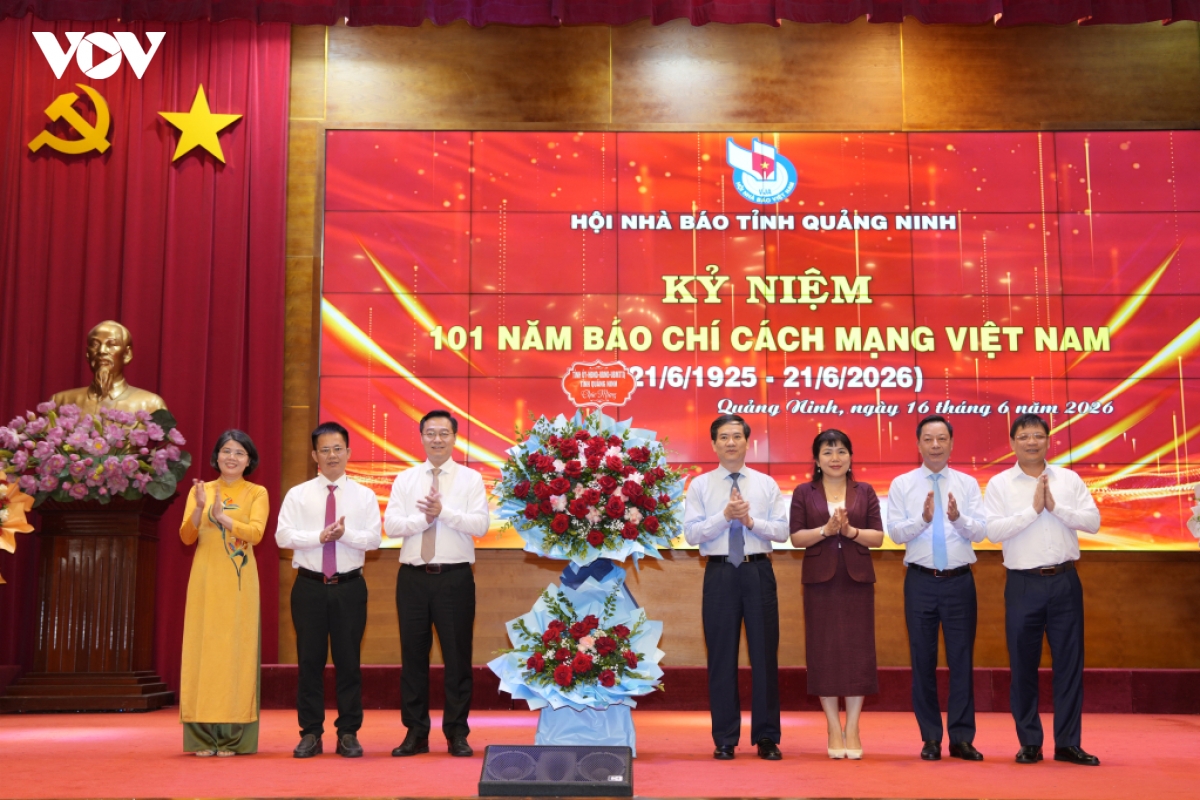 quang ninh 56 tac pham bao chi xuat sac duoc vinh danh hinh anh 1