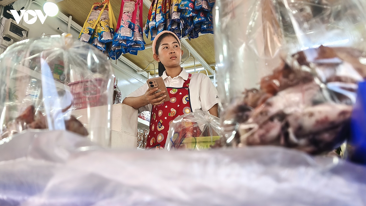 na kluea market toa do buy cook cuc hot danh cho tin do am thuc tai pattaya hinh anh 1