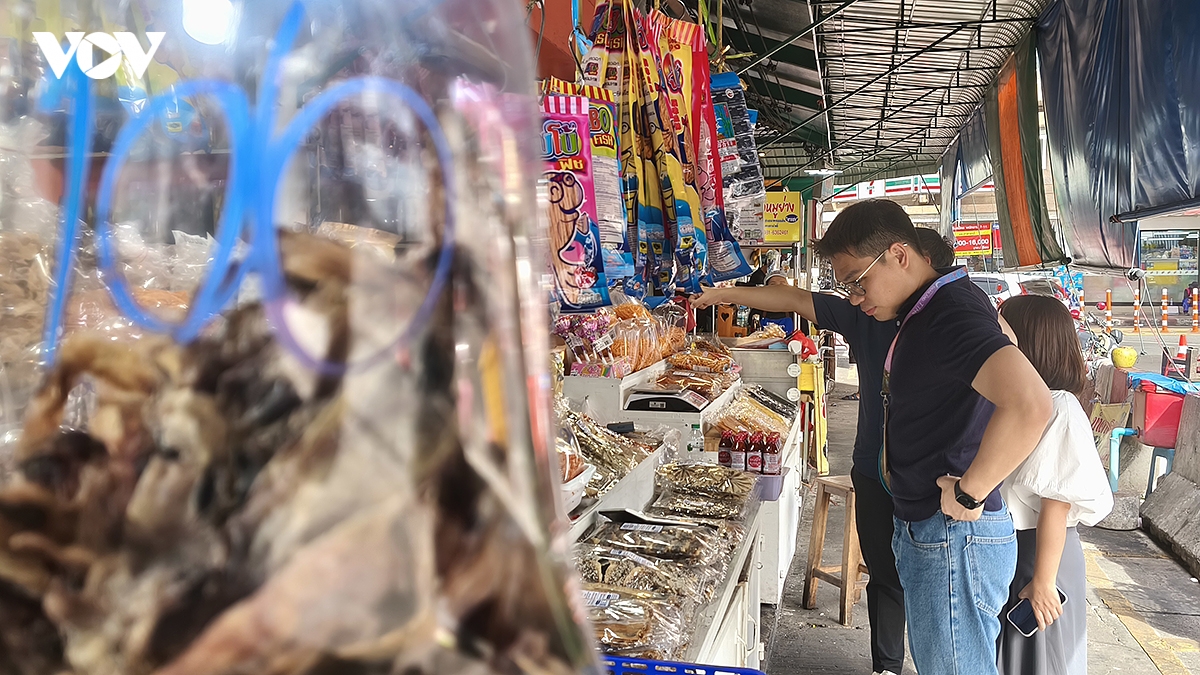 na kluea market toa do buy cook cuc hot danh cho tin do am thuc tai pattaya hinh anh 5
