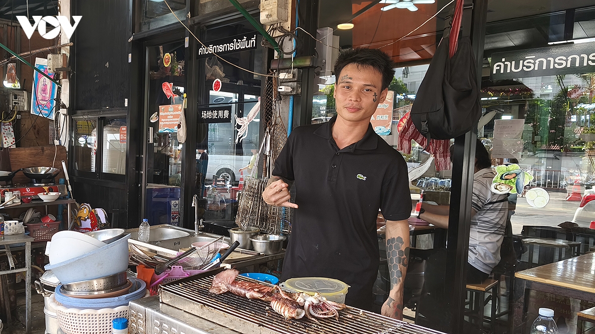 na kluea market toa do buy cook cuc hot danh cho tin do am thuc tai pattaya hinh anh 7
