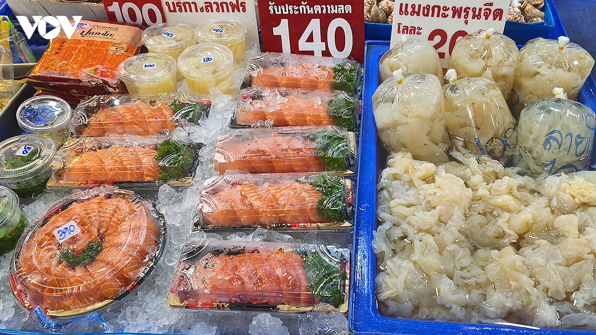 na kluea market toa do buy cook cuc hot danh cho tin do am thuc tai pattaya hinh anh 9