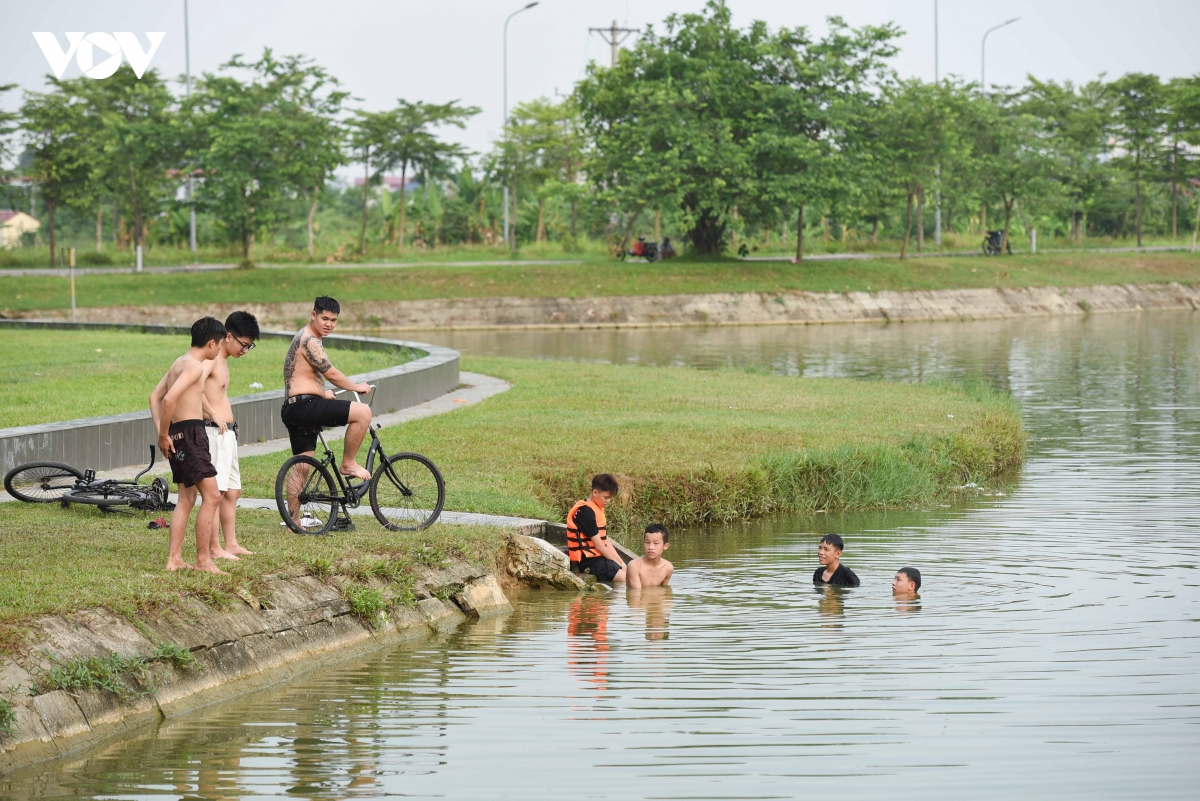 canh bao nguy hiem tu cac bai tam tu phat tren song o bac ninh hinh anh 6