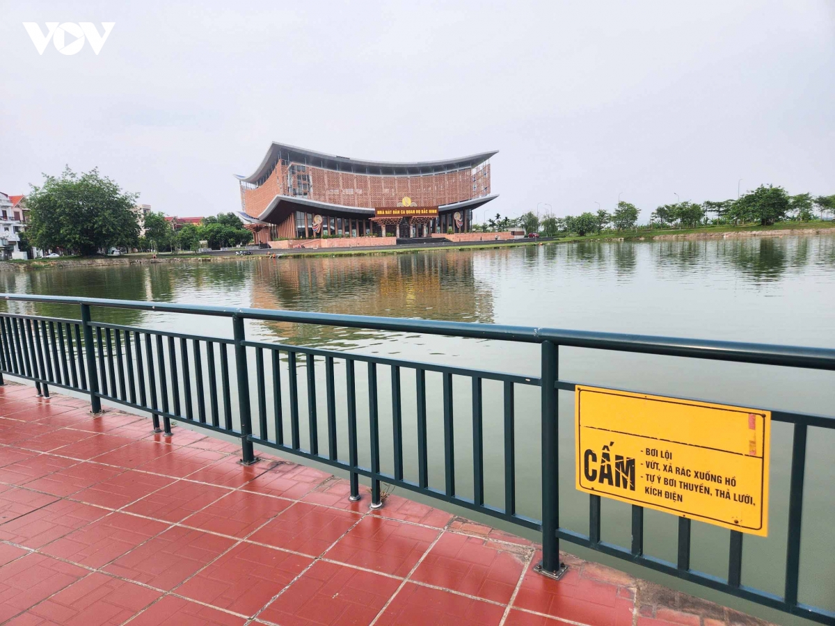 canh bao nguy hiem tu cac bai tam tu phat tren song o bac ninh hinh anh 11