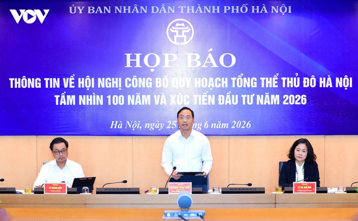 chanh van phong ubnd tp ha noi noi ve viec cu ba 97 tuoi bi yeu cau len lam thu tuc hanh chinh hinh anh 1