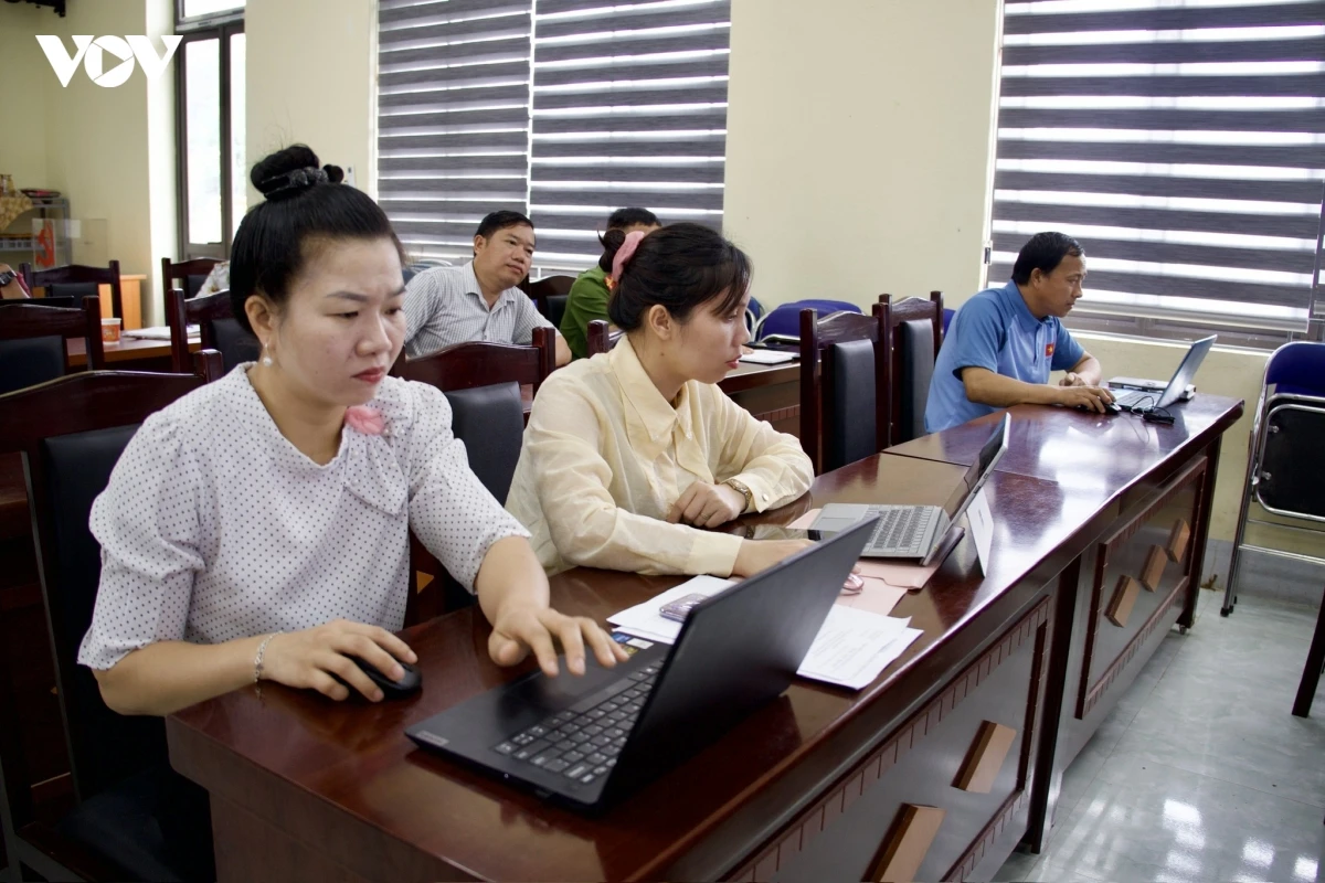 Dien bien go ap luc cho cap xa sau gan 1 nam van hanh chinh quyen dia phuong 2 cap hinh anh 1