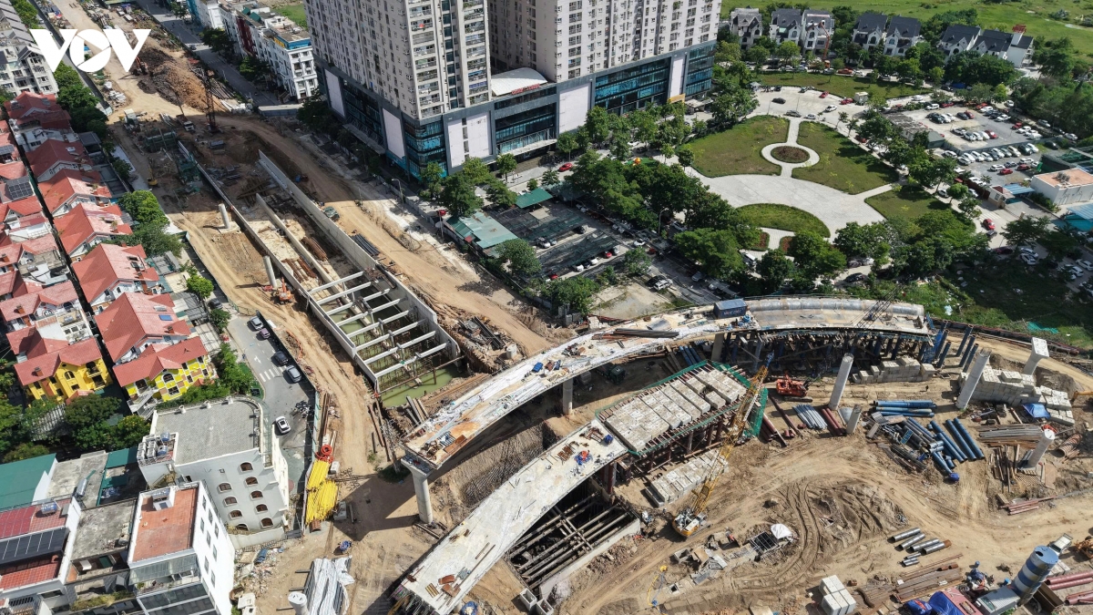 nut giao vanh dai 3,5 - Dai lo thang long dan lo dien sau hon mot nam thi cong hinh anh 7