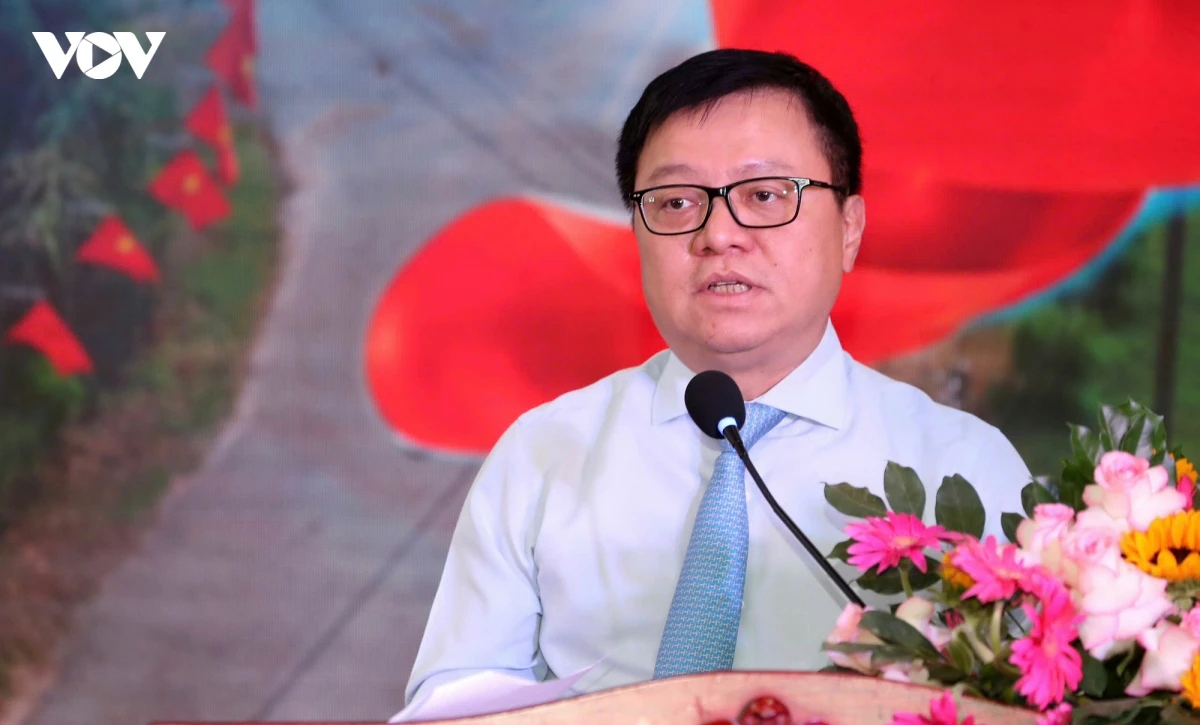ong_le_quoc_minh_pho_truong_ban_tuyen_giao_va_dan_van_trung_uong_chu_tich_hoi_nha_bao_viet_nam_tong_bien_tap_bao_nhan_dan_phat_bieu_anh_btc.jpg