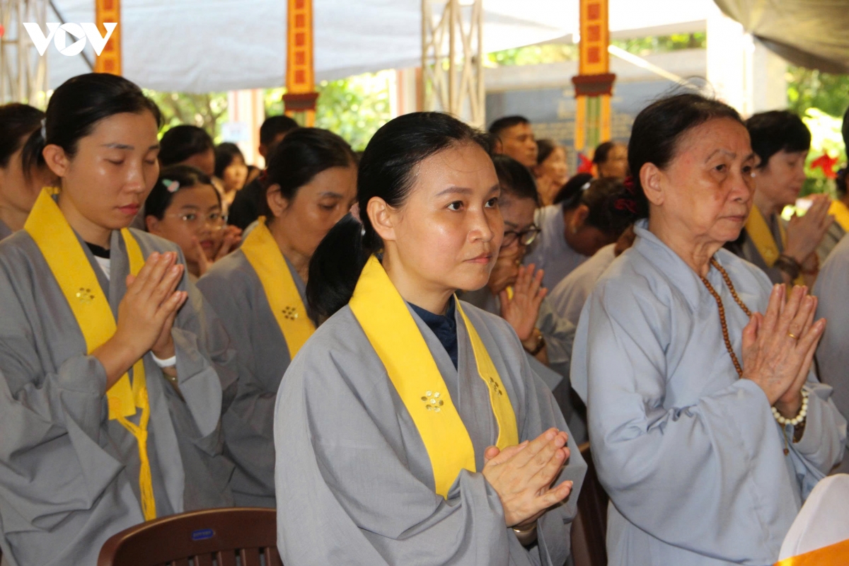 tp.hcm to chuc cau sieu liet sy, dong bao yeu nuoc tai cong vien le thi rieng hinh anh 4