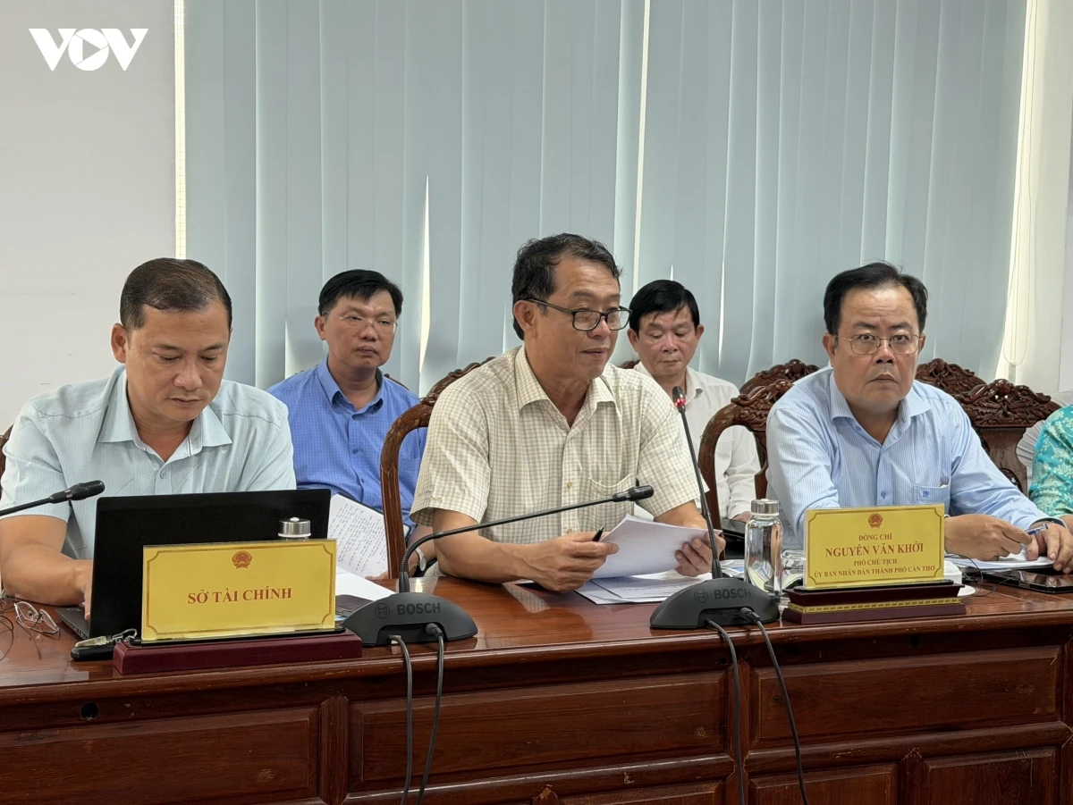 pho_chu_tich_ubnd_thanh_pho_can_tho_nguyen_van_khoi_giua_phat_bieu.jpg