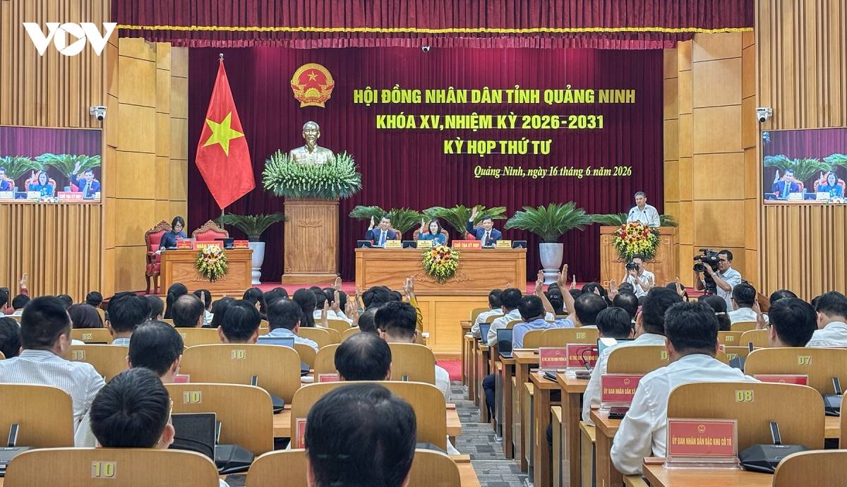 quang ninh dieu chinh quy hoach tinh, dat nen cho muc tieu thanh pho hinh anh 2