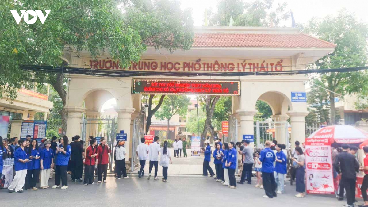 hon 44.000 thi sinh bac ninh tu tin buoc vao ky thi tot nghiep thpt 2026 hinh anh 2