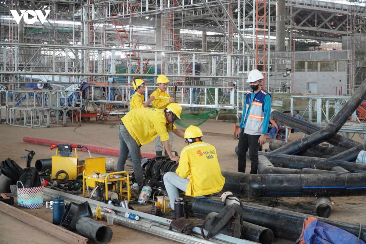 Dự án sân bay Long Thành tăng công nhân, điều chỉnh kế hoạch thi công khi mưa đến