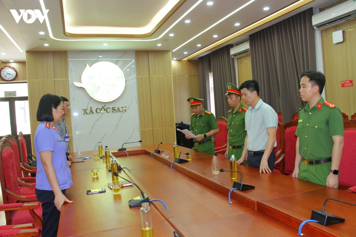 thi_hanh_lenh_bat_bi_can_de_tam_giam_doi_voi_dao_minh_khanh_anh_ca_lao_cai_l1.jpg