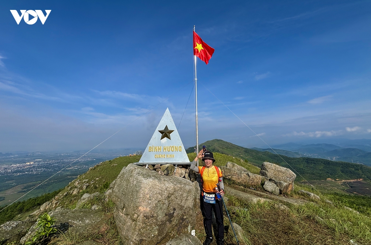 chinh phuc duong chay trail bang rung vuot nui o uong bi quang ninh hinh anh 5