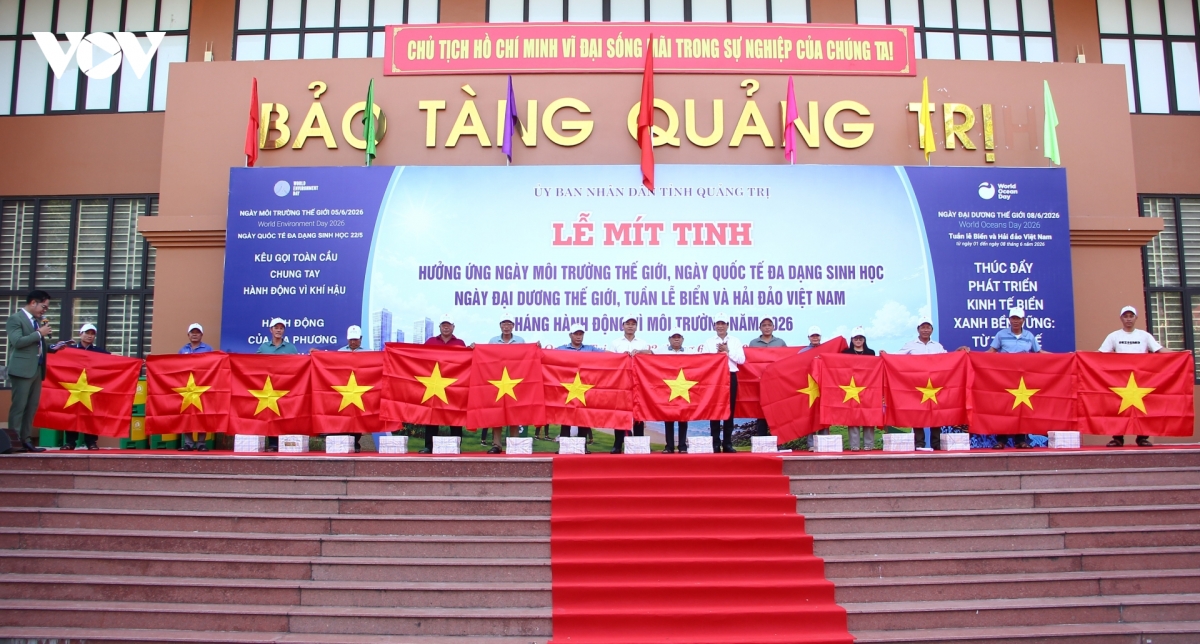 quang tri lan toa thong diep song xanh, bao ve moi truong hinh anh 2