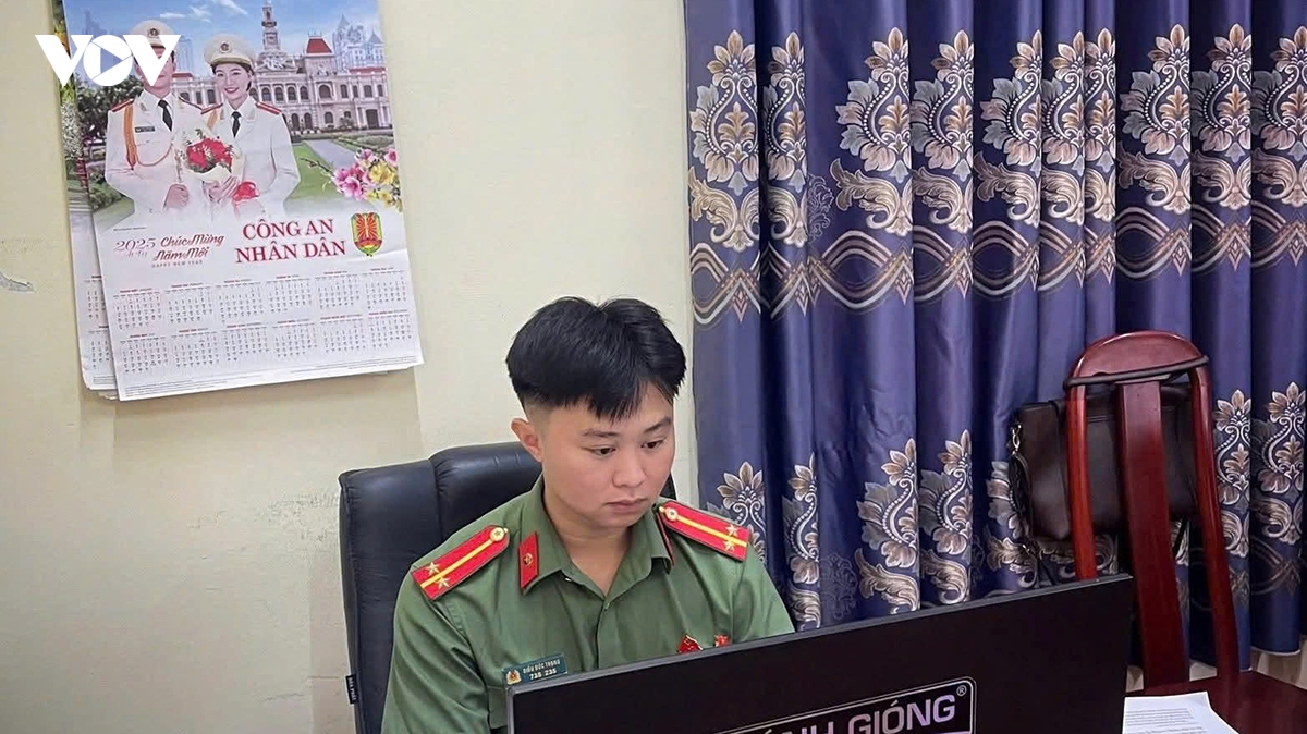 Công an ở Điện Biên kịp thời cứu người bị tai nạn trong đêm