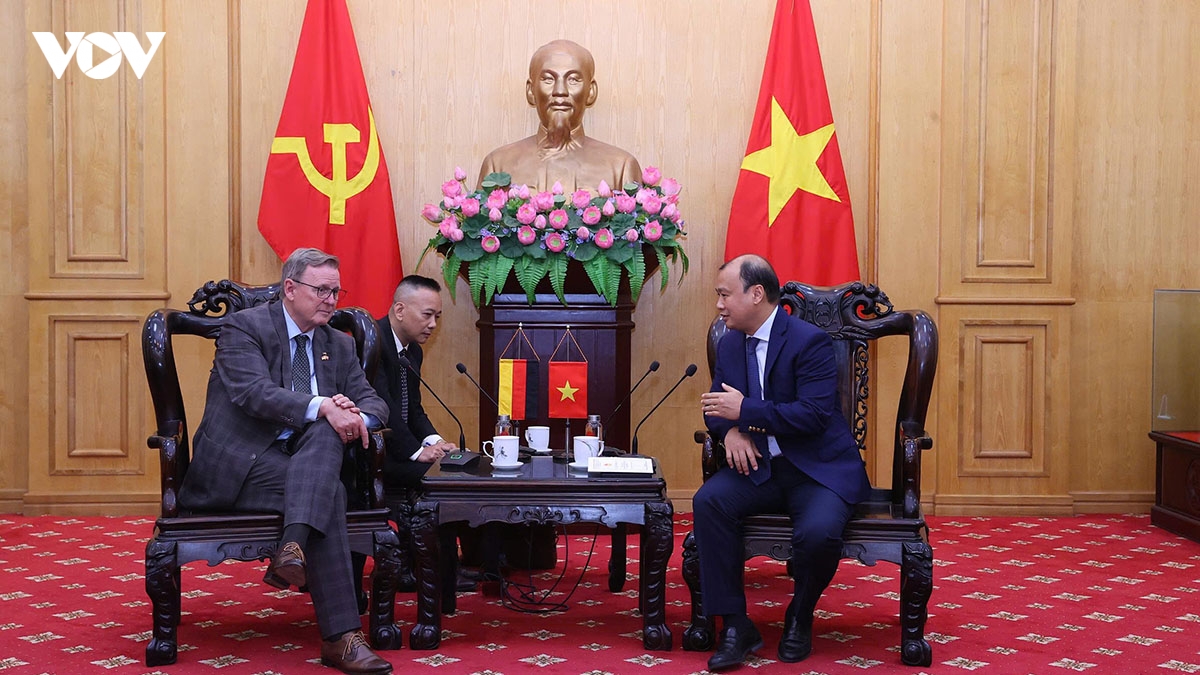 tang cuong quan he doi tac chien luoc va hop tac giao duc viet nam - Duc hinh anh 1