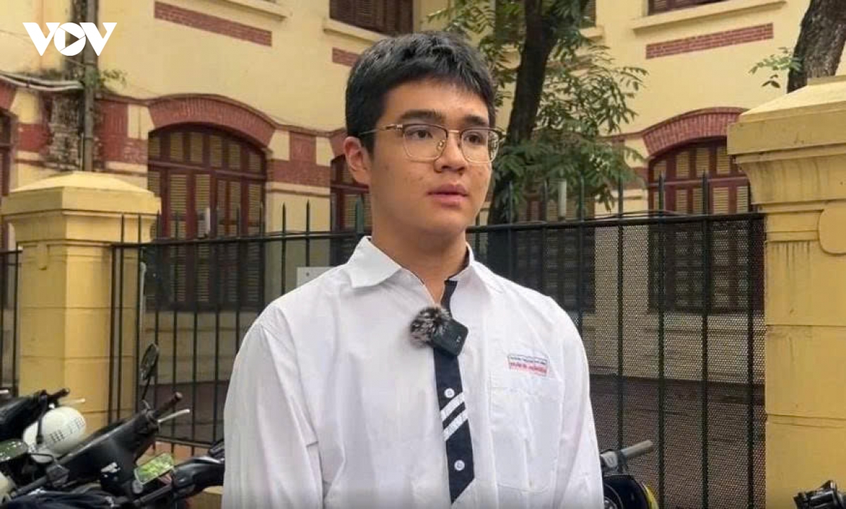 thi sinh nhan xet de ngu van vua suc, nhieu em tu tin dat 7-8 diem hinh anh 2