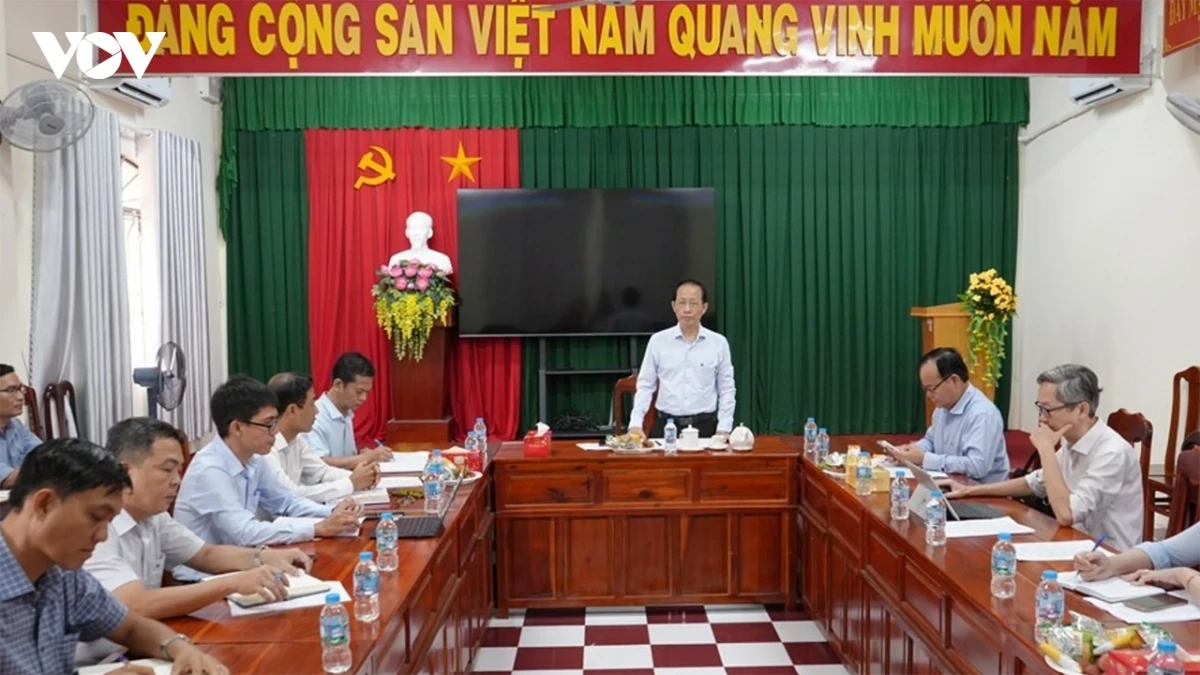 vinh long day manh giai ngan von dau tu cac cong trinh giao thong hinh anh 1