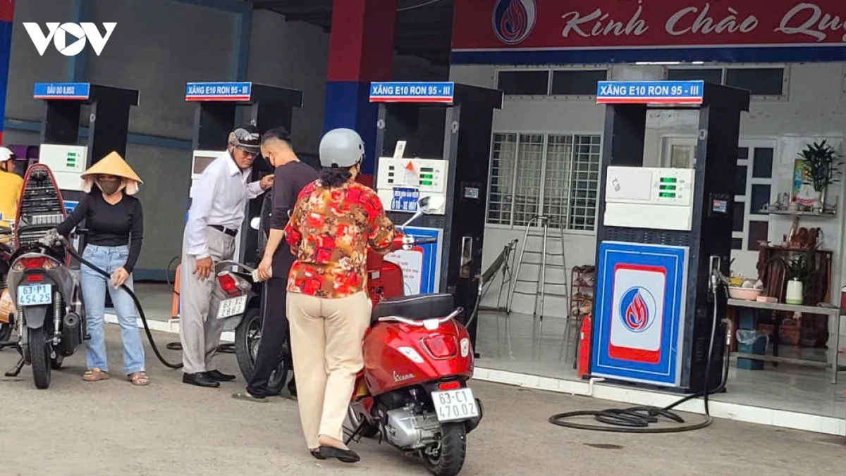 thi truong on dinh, nguoi dan Dong thap dan thich ung voi xang e10 hinh anh 1