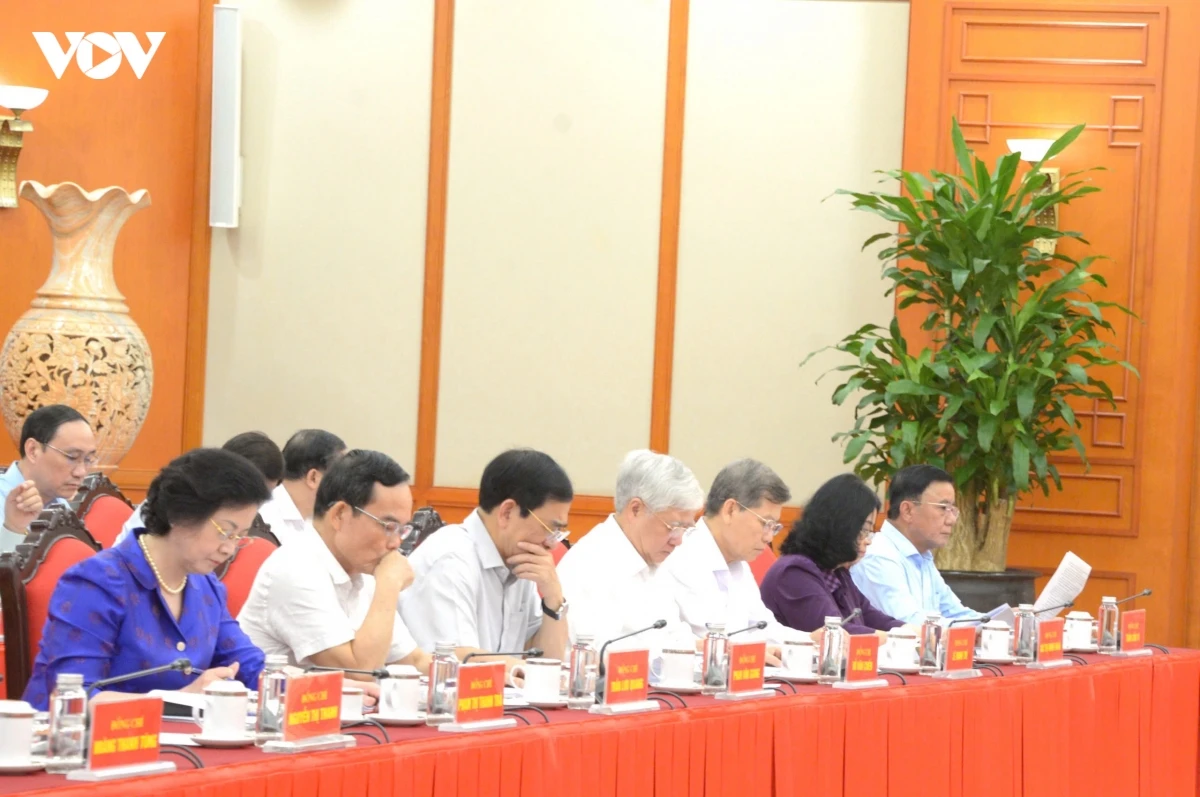tong bi thu, chu tich nuoc to lam chu tri hop so ket mo hinh chinh quyen 3 cap hinh anh 3