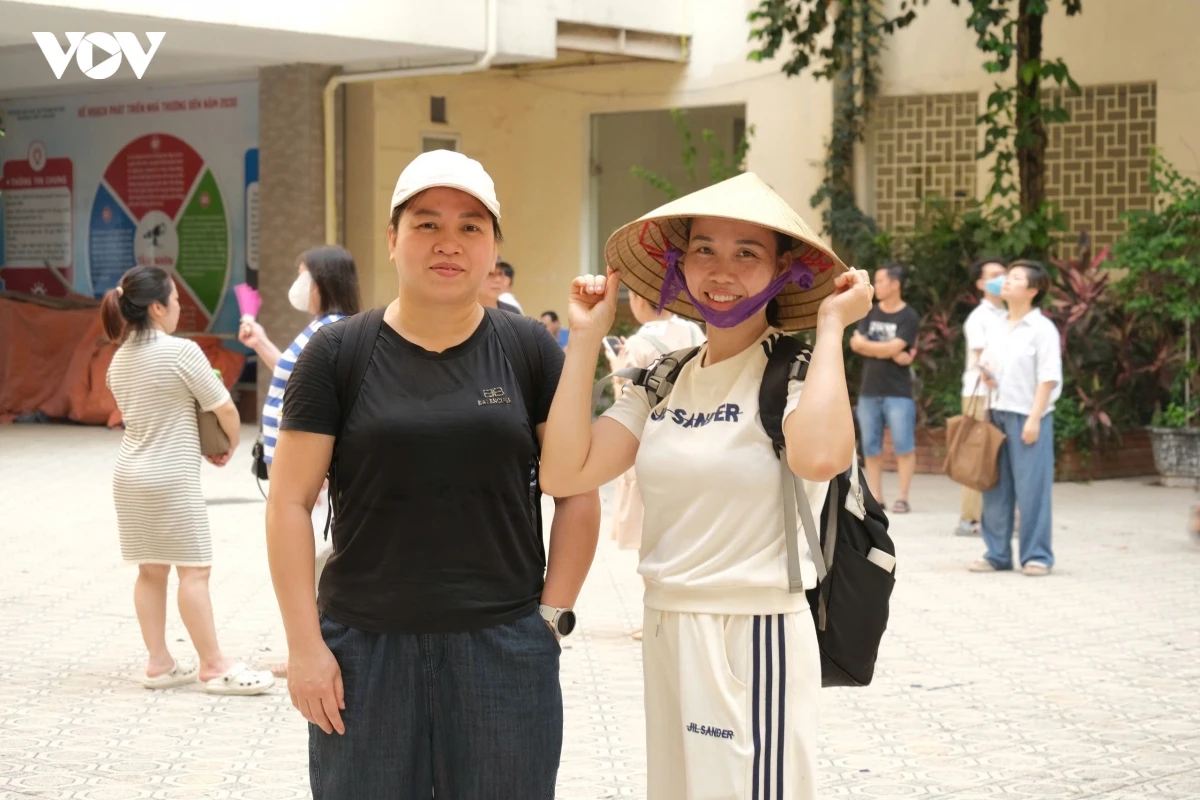 thi lop 10 chuyen su pham hang nghin si tu cang minh truoc ky thi khoc liet bac nhat ca nuoc hinh anh 3