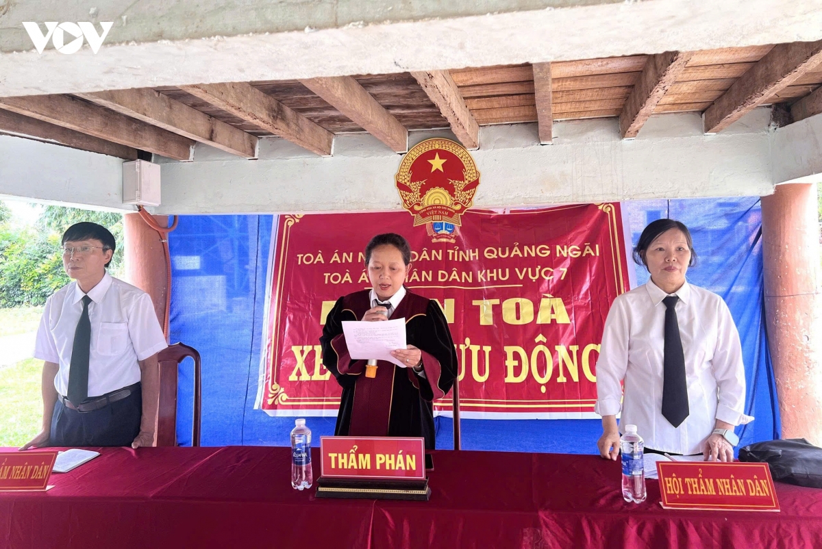 mua ma tuy ve su dung, hai thanh nien linh an tu hinh anh 2