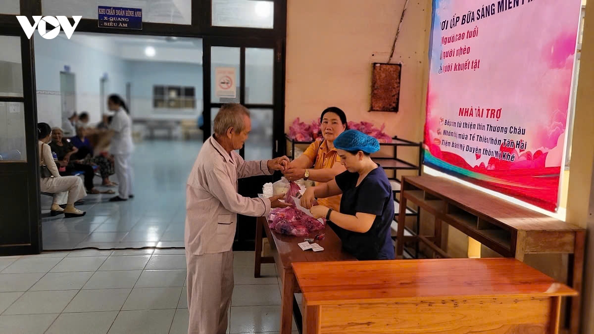 Dac khu phu quy to chuc kham suc khoe cho toan dan hinh anh 2