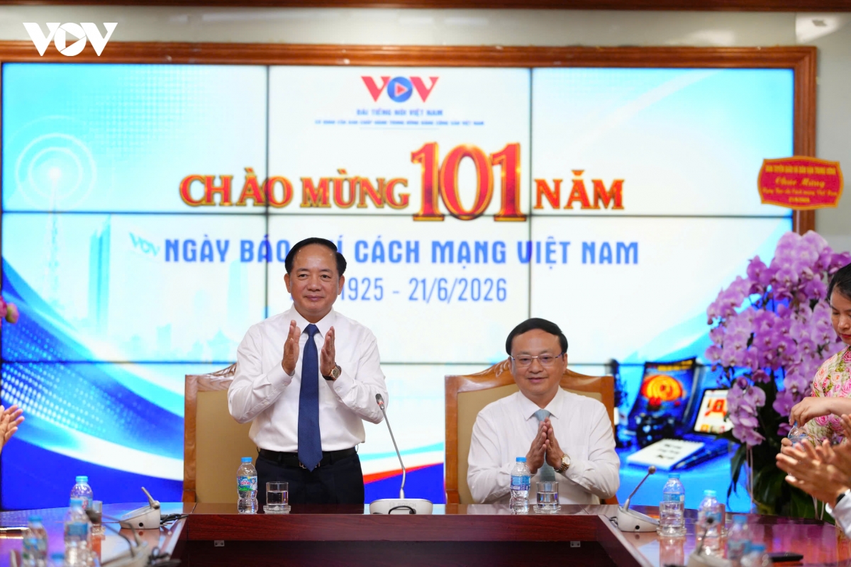 Dong chi trinh van quyet bao chi can co cach lam moi, tu duy sang tao hinh anh 1