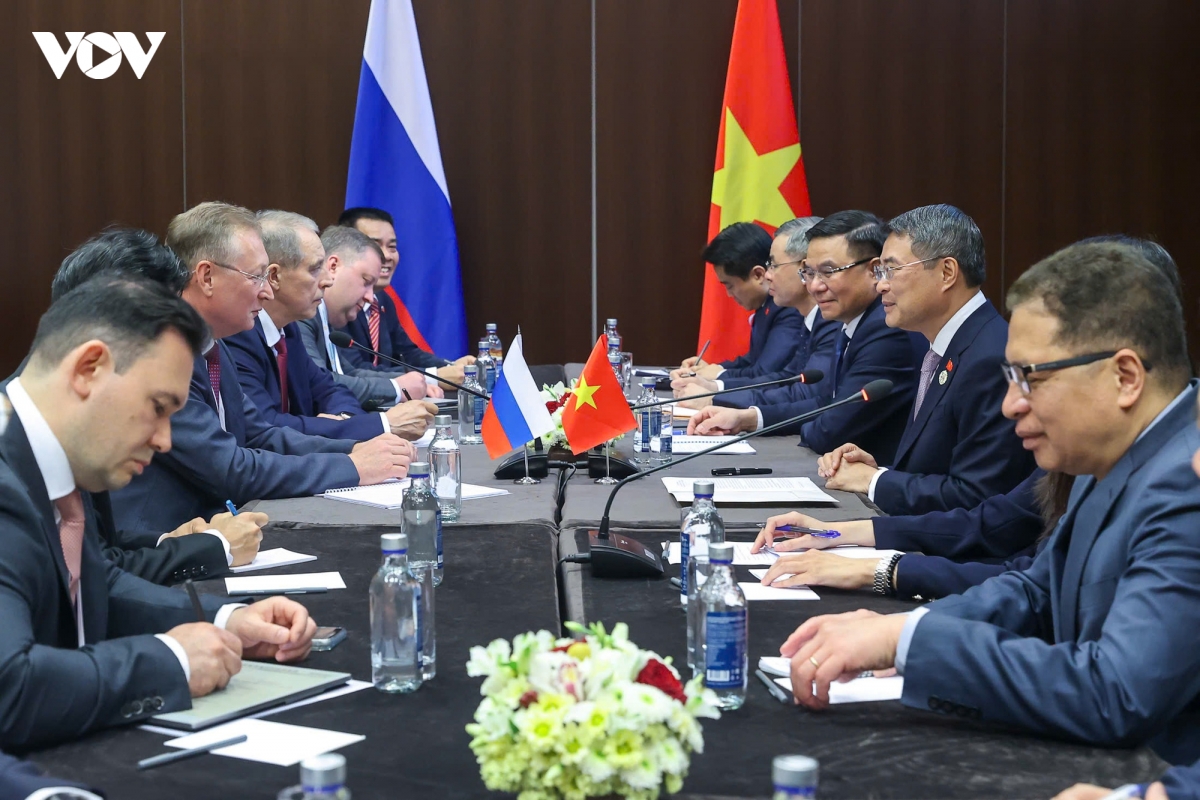 thu tuong le minh hung tiep tong giam doc cong ty zarubezhneft nga hinh anh 2