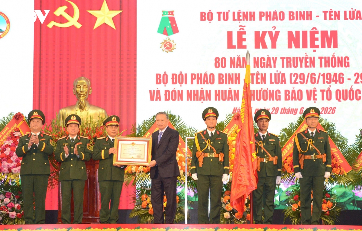 tong bi thu, chu tich nuoc to lam bao ve to quoc tu som, tu xa, tu tat ca cac huong hinh anh 2