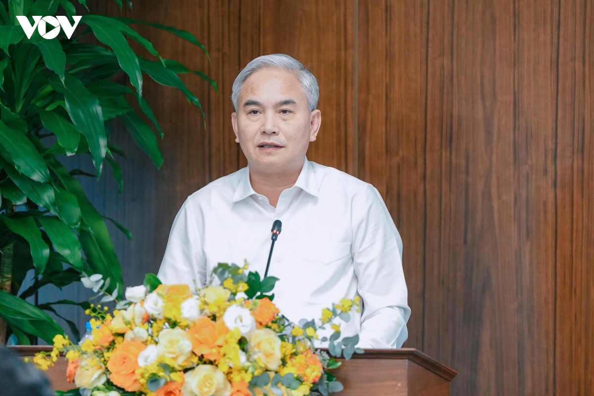 pho thu tuong pham gia tuc lam viec voi tkv ve tang truong nganh than hinh anh 5