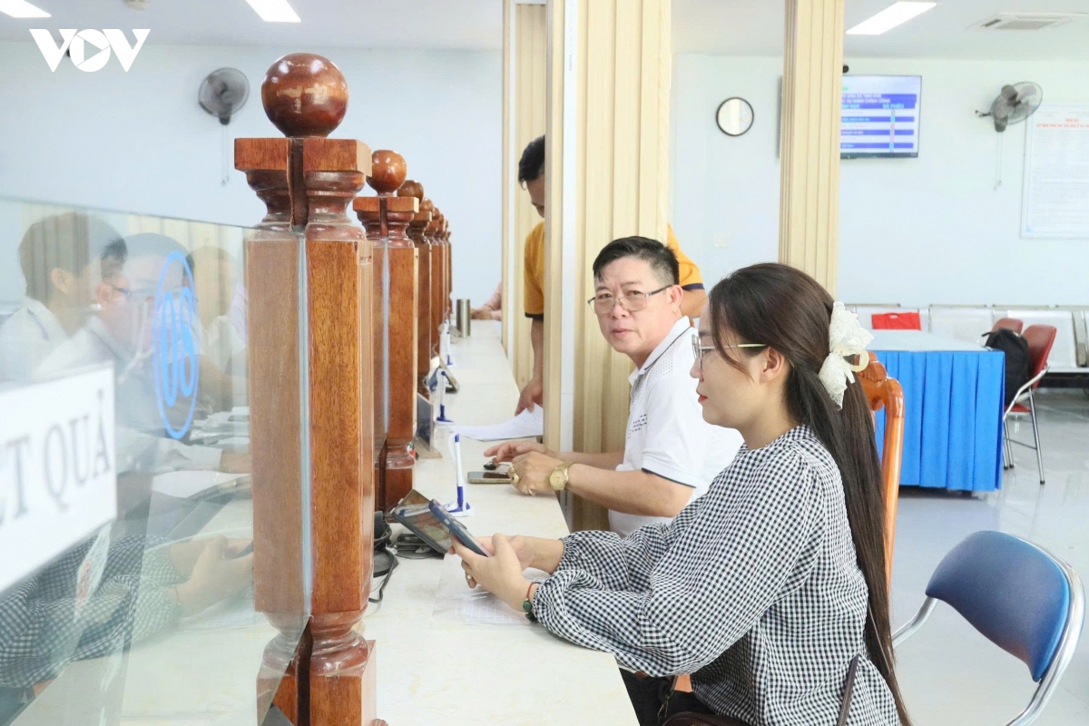 chinh quyen hai cap o quang ngai gan dan hon tu nhung thay doi o co so hinh anh 1
