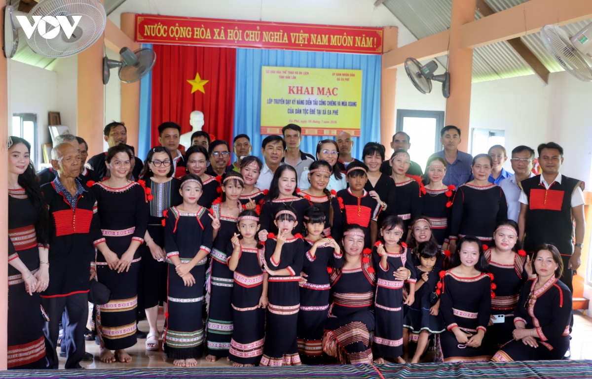 Dak lak day manh truyen day cong chieng trong cong dong hinh anh 1