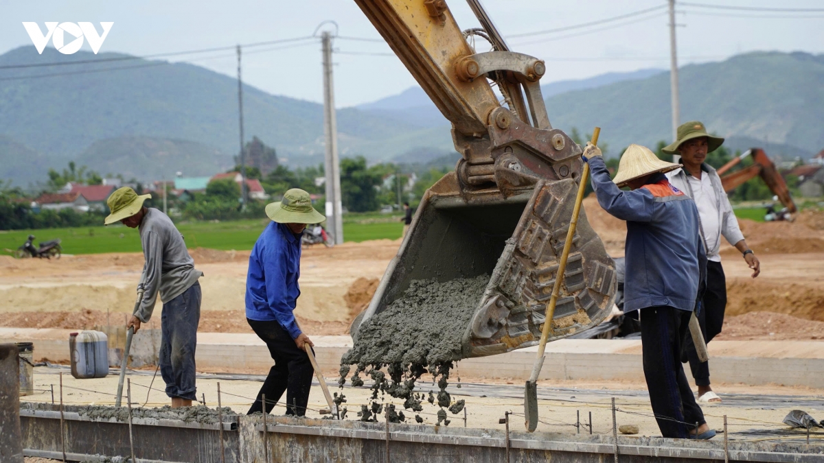 gia lai tang toc ban giao tai dinh cu doc cao toc quy nhon - pleiku hinh anh 2