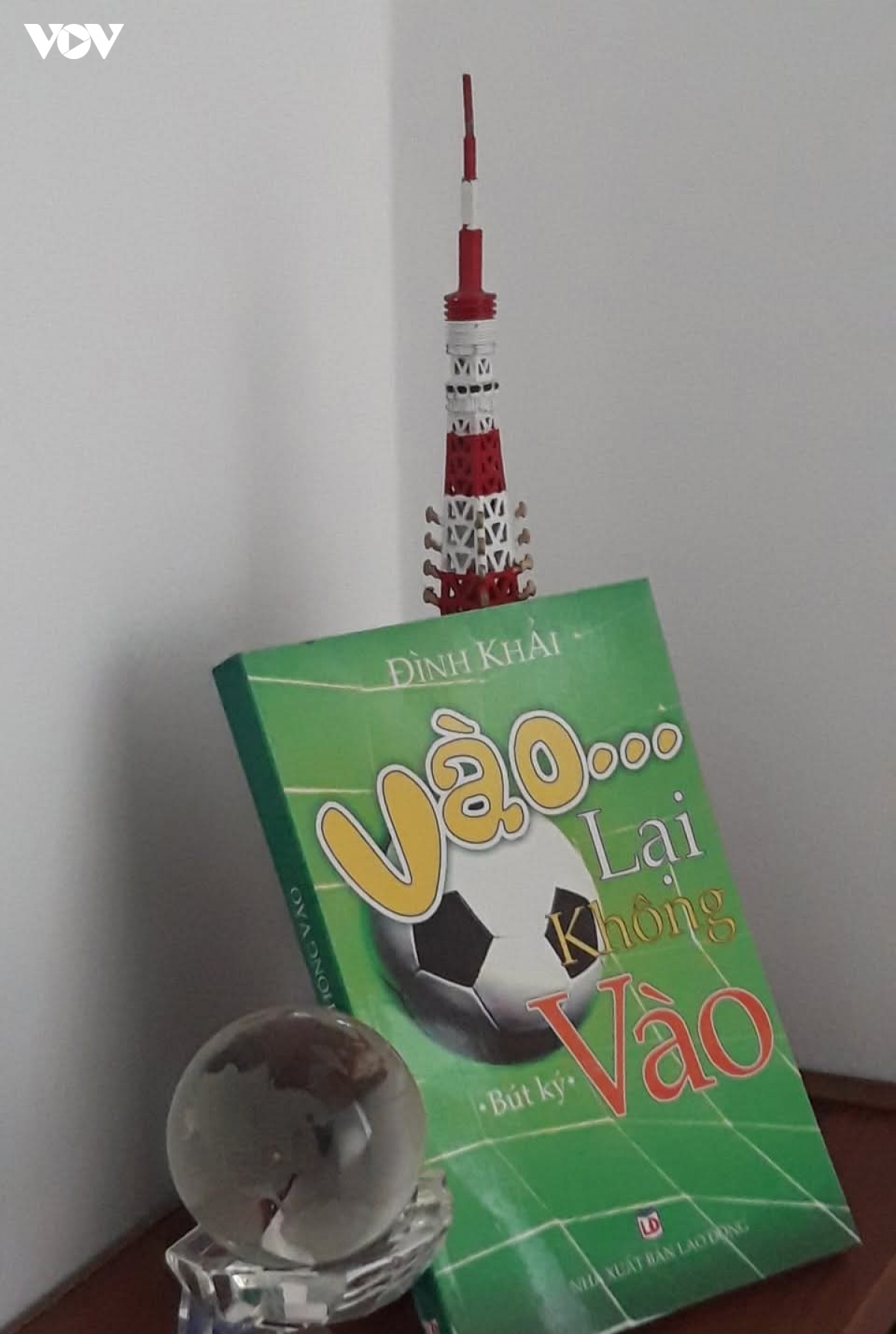 xe bus va quan cafe mua world cup xem nhieu quen thoi, noi nhieu quen mom hinh anh 1