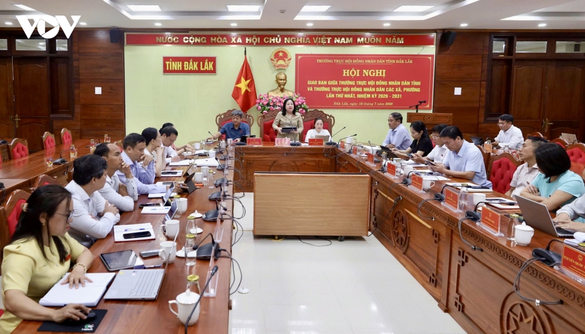 hDnd Dak lak giao ban hai cap, nang cao hieu qua hoat dong sau sap xep bo may hinh anh 1