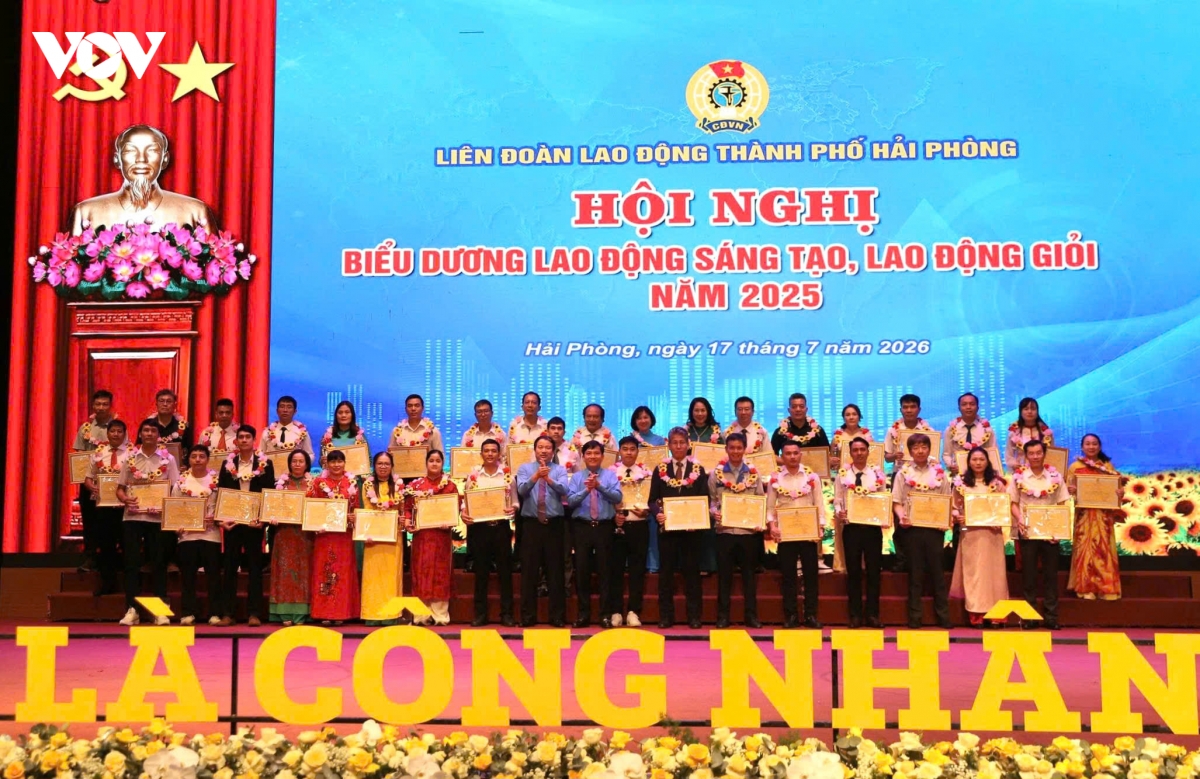 hai phong bieu duong cac dien hinh lao dong gioi, lao dong sang tao hinh anh 2