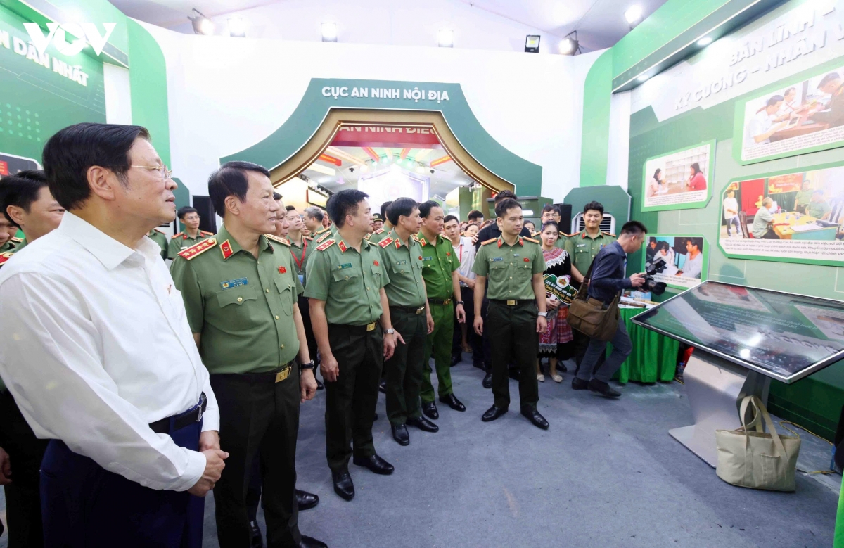 gala to quoc binh yen - ban truong ca nghe thuat tri an 80 nam luc luong an ninh hinh anh 6