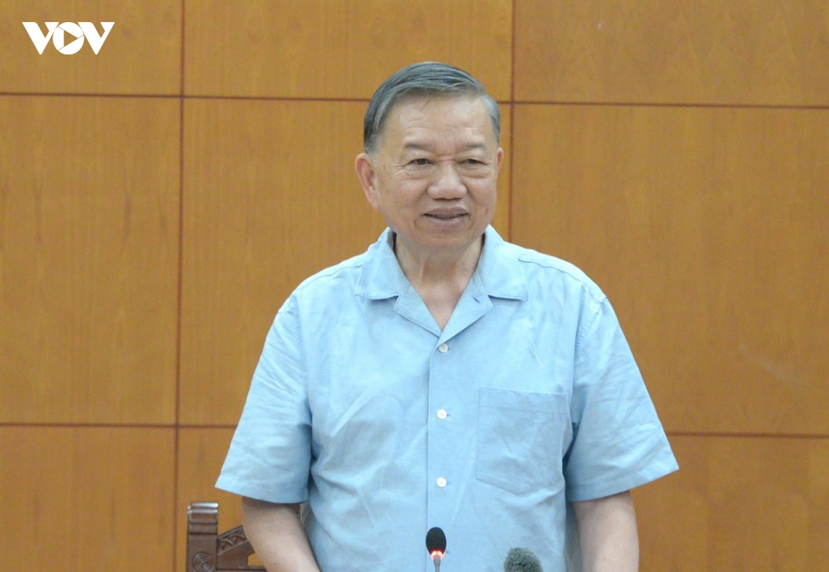 Tổng Bí thư, Chủ tịch nước chủ trì buổi làm việc về chiến lược phát triển công nghiệp hàng hải quốc gia